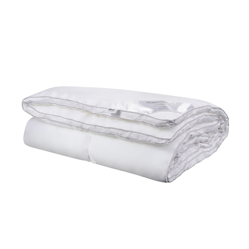 Bamboo Junior Duvet 100x140 cm - Allergy-friendly all-season duvet with extra soft down fiber and 100% bamboo cover - Nordstrand Home