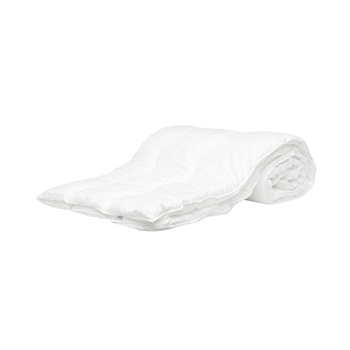 All-season duvet 140x220 cm - Allergy-friendly duvet with fiber - Medium warm fiber duvet - Høie Of Scandinavia Comfort